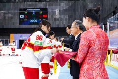 优秀新闻专栏UFC赛程日报新浪体育排球谏言堂篮球分析推荐